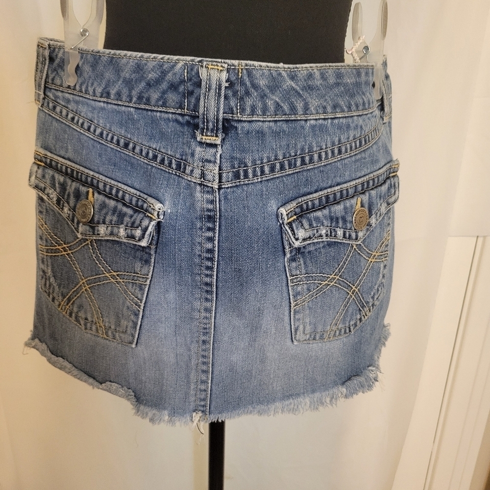 Aeropostale ladies jean skirt - Picture 2 of 8